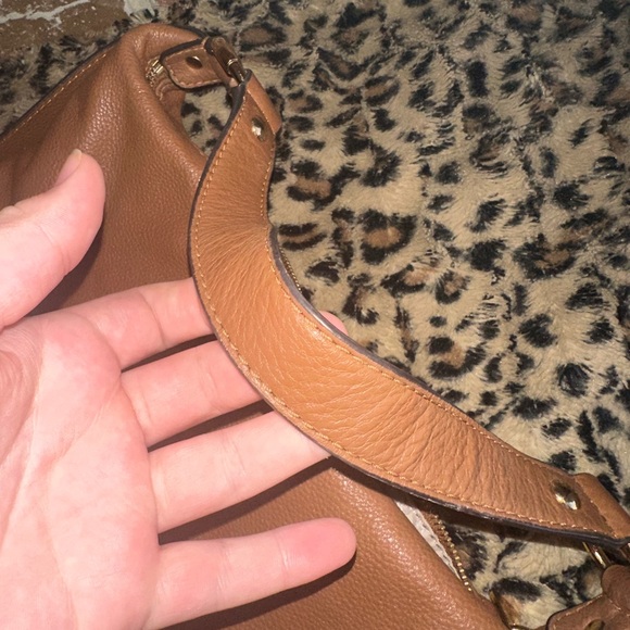 Michael Kors Fulton Camel Brown
Leather Satchel Shoulder Bag Handbag - Picture 6 of 7